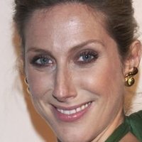 Cecilia Freire Nua