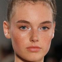 Celine Bethmann Nua