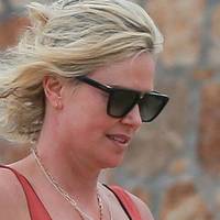 Charlize Theron Nua