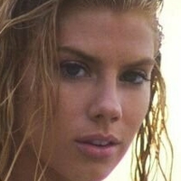 Charlotte Nua
