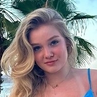Chiara Tews Nua
