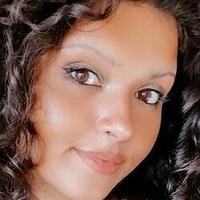 Chloe Alexander Nua