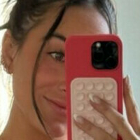 Chloe Gottschalk Nua