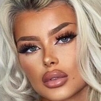 Chloe Inskip Nua