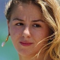 Chloe Lukasiak Nua
