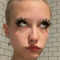 Chloe Moriondo Nua