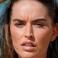 Chloe Ross Nua