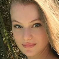 chloevialaret Nua