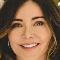 Christa Miller Nua