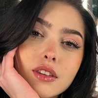Claudia Dorelfi Nua