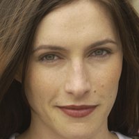 Claudia Karvan Nua