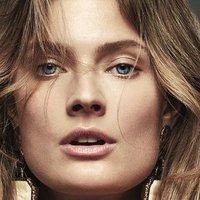 Constance Jablonski Nua