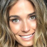Coral Simanovich Nua