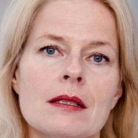 Corinna Kirchhoff Nua