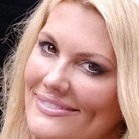 Courtney Hansen Nua