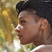 Crystal Dunn Nua