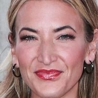 Cynthia Frelund Nua