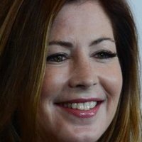 Dana Delaney Nua