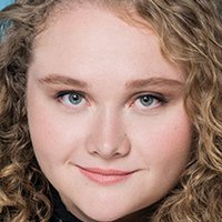 Danielle Macdonald Nua