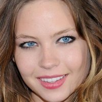 Daveigh Chase Nua