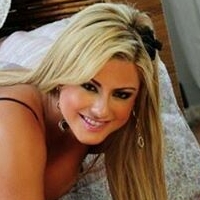 Deborah Albuquerque Nua