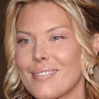 Deborah Kara Unger Nua