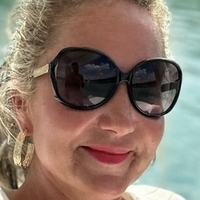Deinebianca Nua