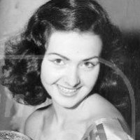 Denise Perrier Nua