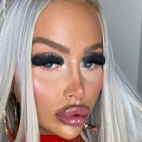 Dolly Bitch Nua