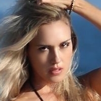 Elena Jole Nua