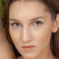 Elena Parkov Nua