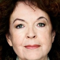 Elisabeth Trissenaar Nua