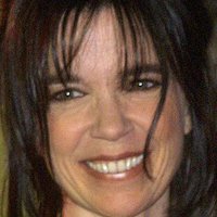 Elizabeth Berridge Nua