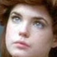 Elizabeth McGovern Nua