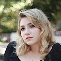 Elizabeth Nicole Abrams Nua