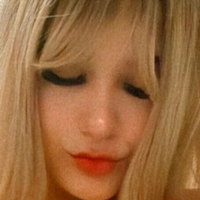 ElizabethL Nua