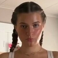 Ella Bleu Nua