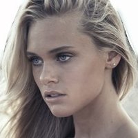 Ellie Ottaway Nua