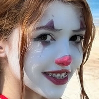 Elowen Clown Nua