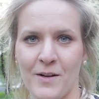 Elzbieta Komorowska Nua