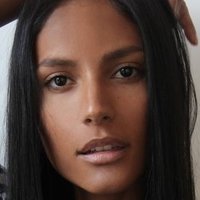 Emanuela De Paula Nua
