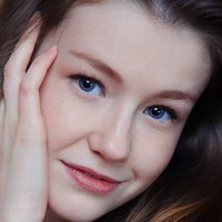 Emily Bloom Nua