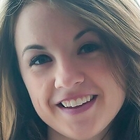 Emily Born Nua