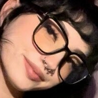 Emilyy Manson Nua