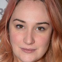 Emma Hunton Nua