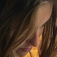 emma_walkerx Nua