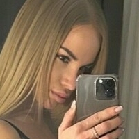 Erin Lesli Nua