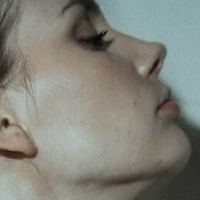 Eva Bloss Nua