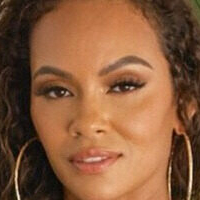 Evelyn Lozada Nua