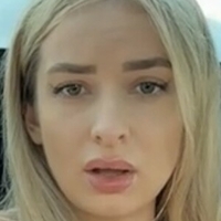 EvieEvans Nua